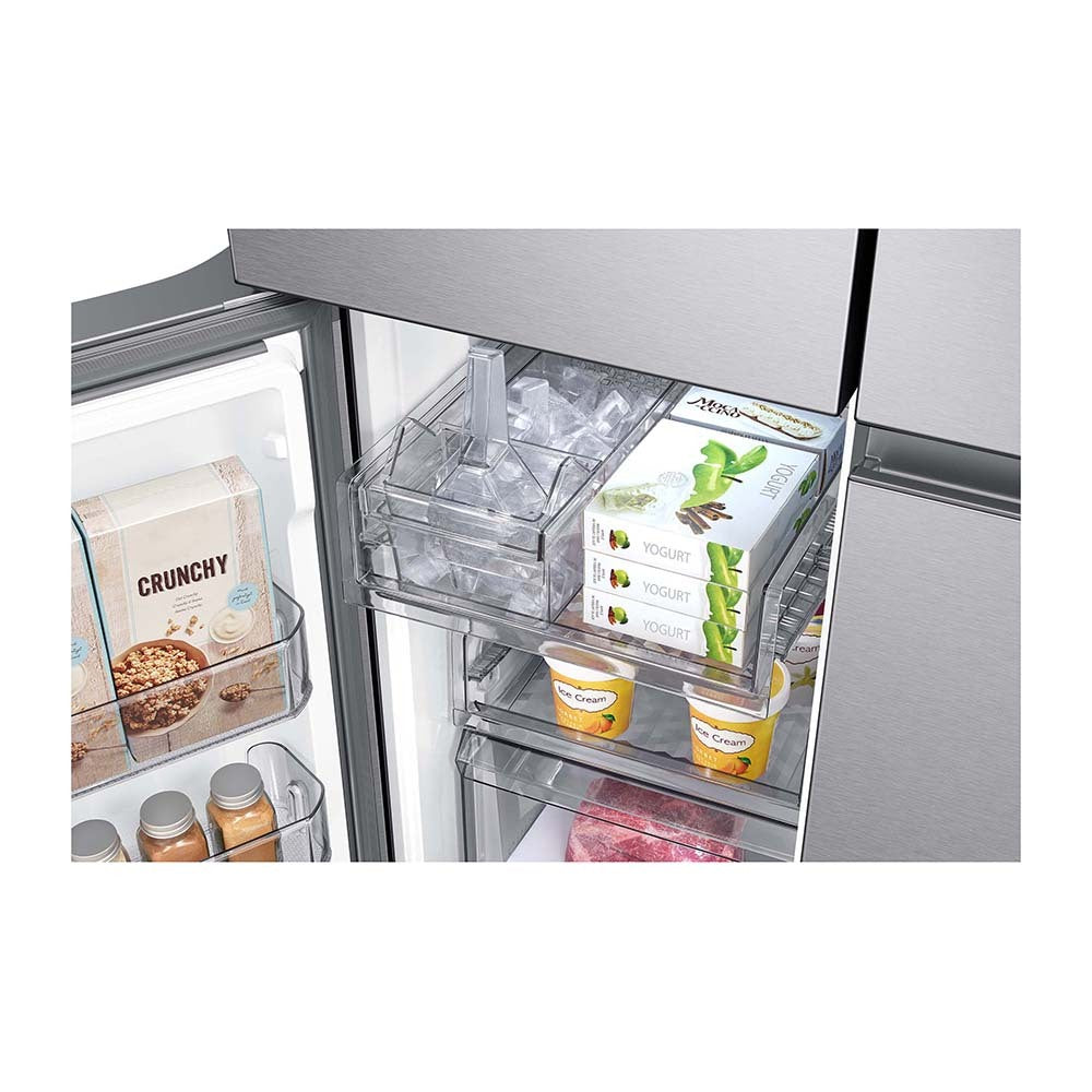 Samsung 649L French Door Refrigerator SRF7300SA, Ice cube tray with ice cubes