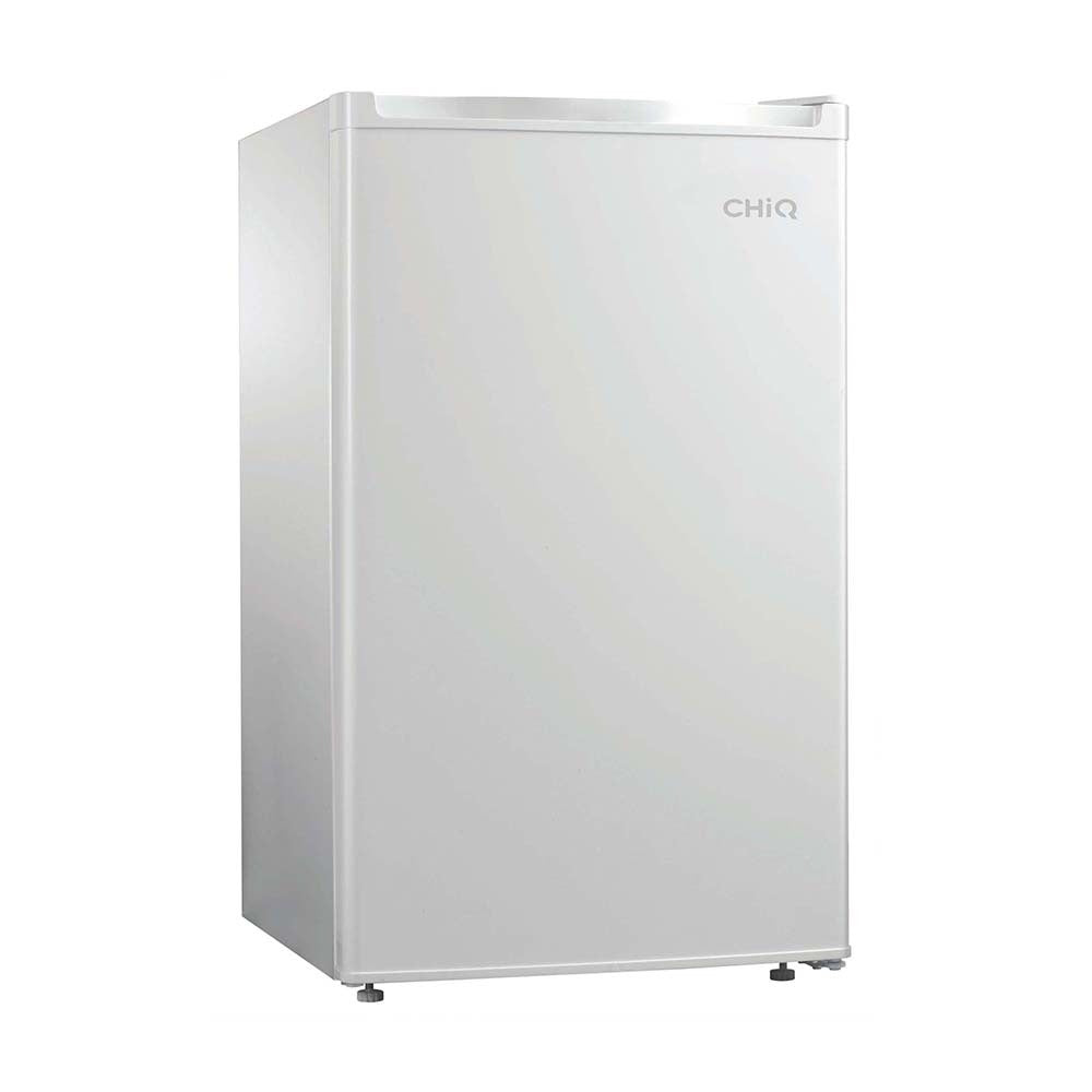 CHiQ CSR090DW 90L Bar Fridge White, Front right view 2