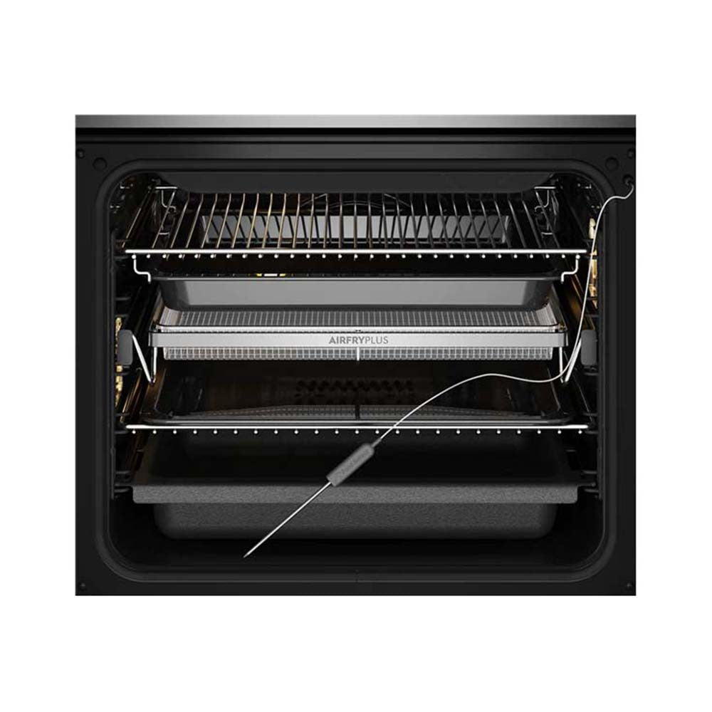 Electrolux 60cm UltimateTaste 900 Multifunction Pyrolytic Built-In Oven EVEP616DSE, Front view with door open